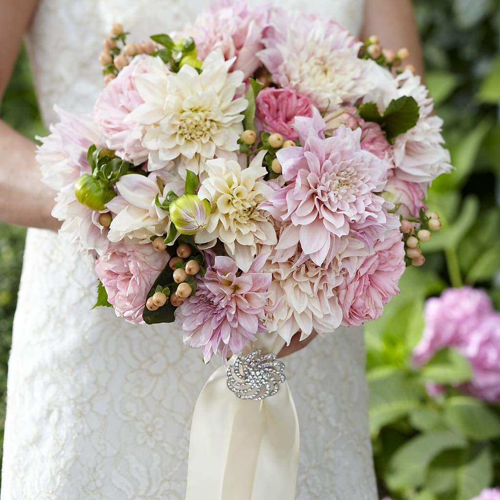 Heart's Promise Bouquet – The Gift Factory Pinellas, Pinellas Park FL