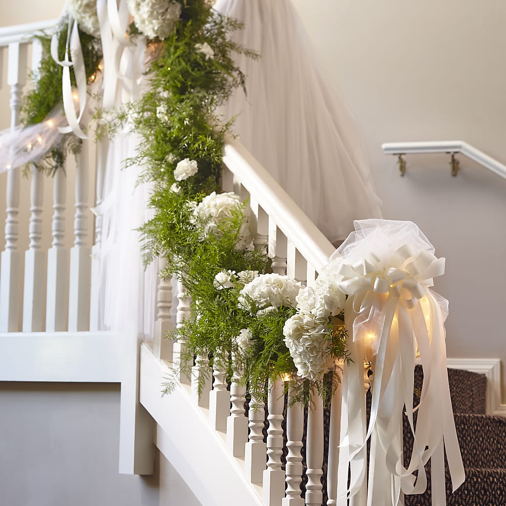 Champagne Dreams Garland – The Gift Factory Pinellas, Pinellas Park FL