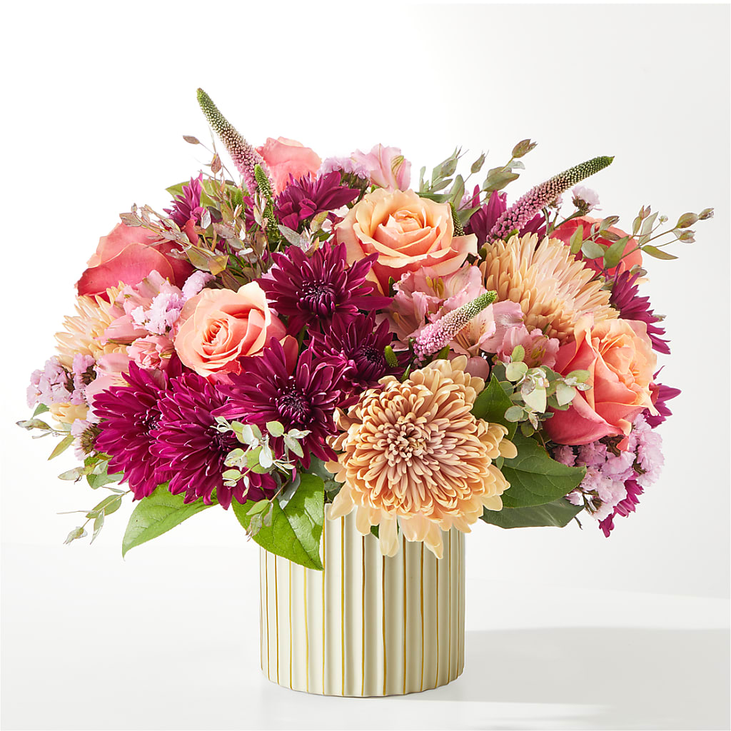 Berry Cobbler Bouquet with Ivory Vase –  The Gift Factory Pinellas, Pinellas Park FL