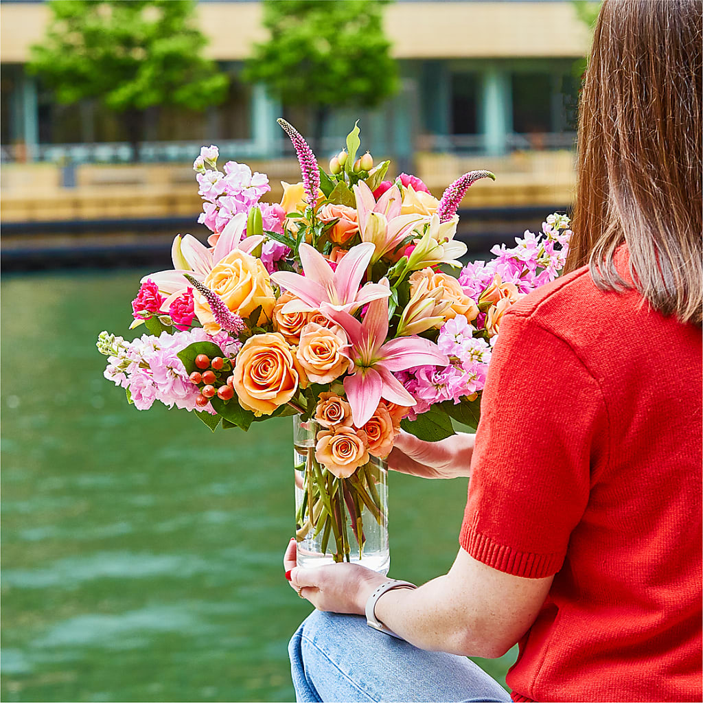 Bisous Bouquet –  The Gift Factory Pinellas, Pinellas Park FL